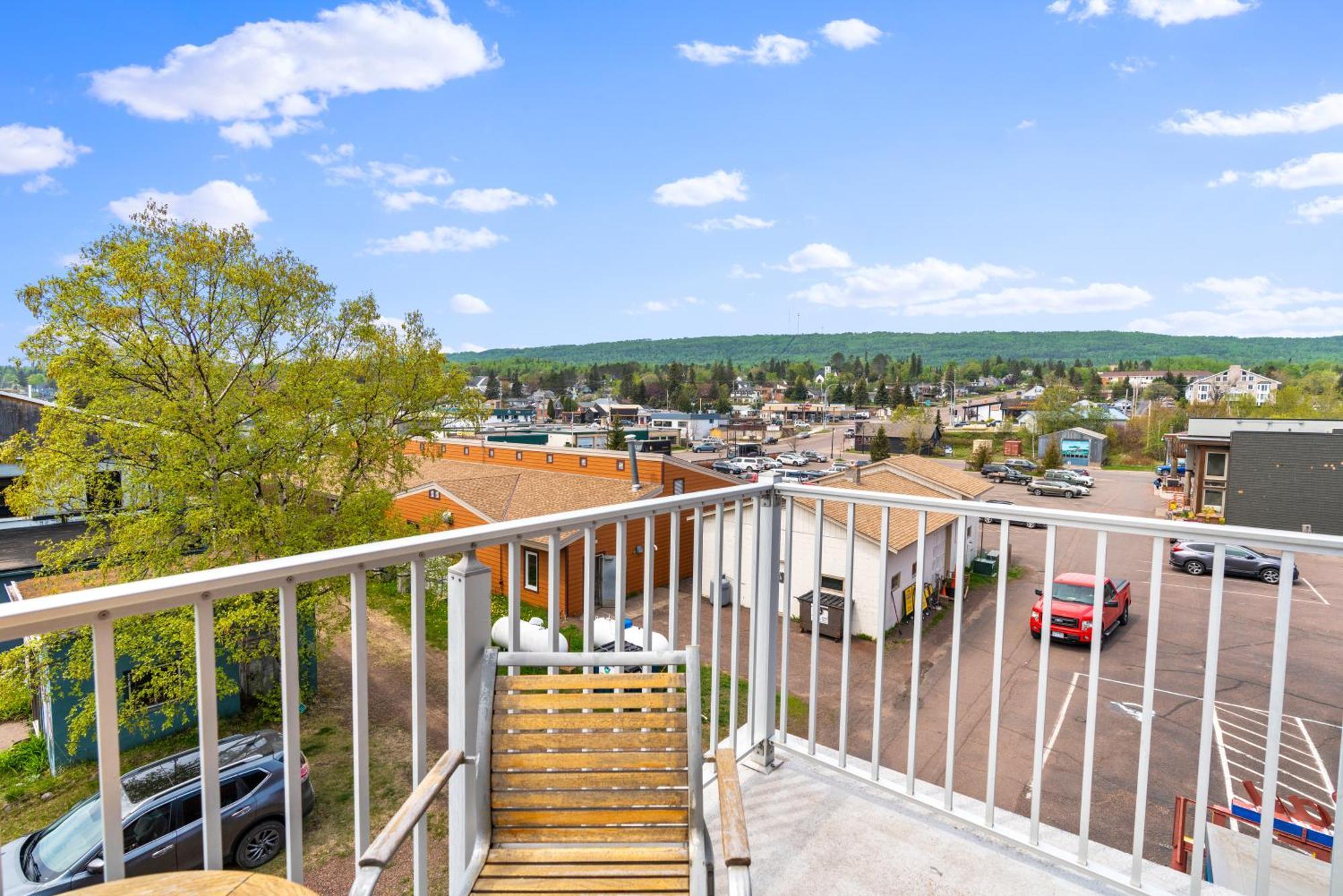 East Bay Suites Гранд-Марей Экстерьер фото